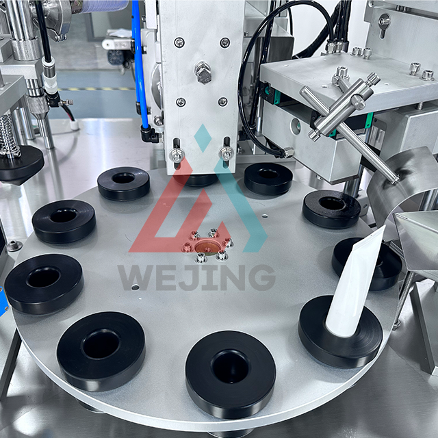 Pusiau automatinio lazerinio vamzdelio užpildymo ir sandarinimo mašinos kaina