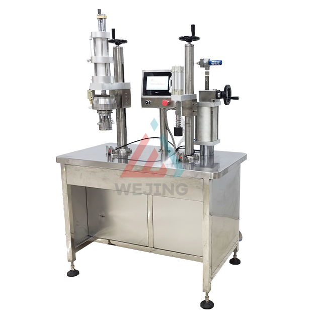 Tiek pārdota pusautomātiska maisa uz vārsta aerosola aerosola pildīšanas mašīna 