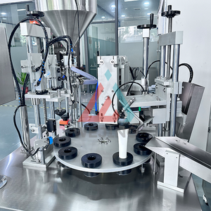 Малък производствен пластмасов алуминиев маркуч, ръчно опаковане на тръби за боядисване на коса, машина за пълнене и запечатване с рязане