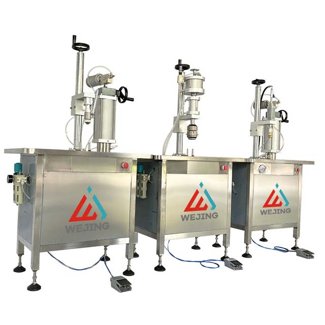 Y&uuml;ksək Keyfiyyətli Yarı Avtomatik Aerozol Manual Aerozol Kutularını Doldurma Maşını