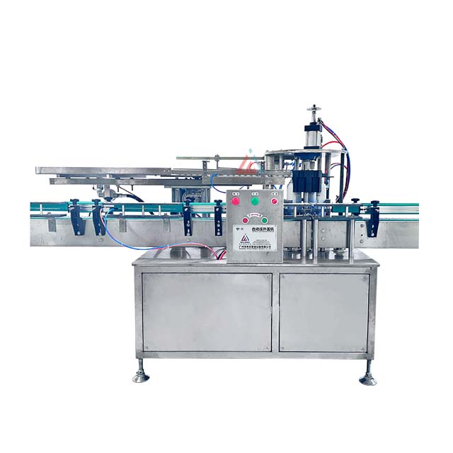 Pungă automată pe mașină de umplere cu supapă pentru cutii de aerosoli 