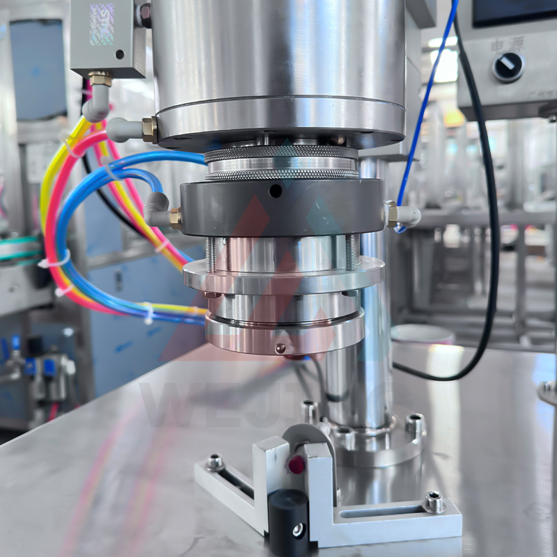 WJERZ-150 Small BOV aerosolit&ouml;lkin t&auml;ytt&ouml; ulkopuristuskone 